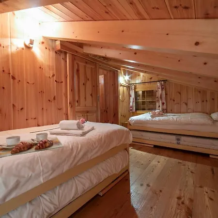 Chalet Lustycru 샬레 *